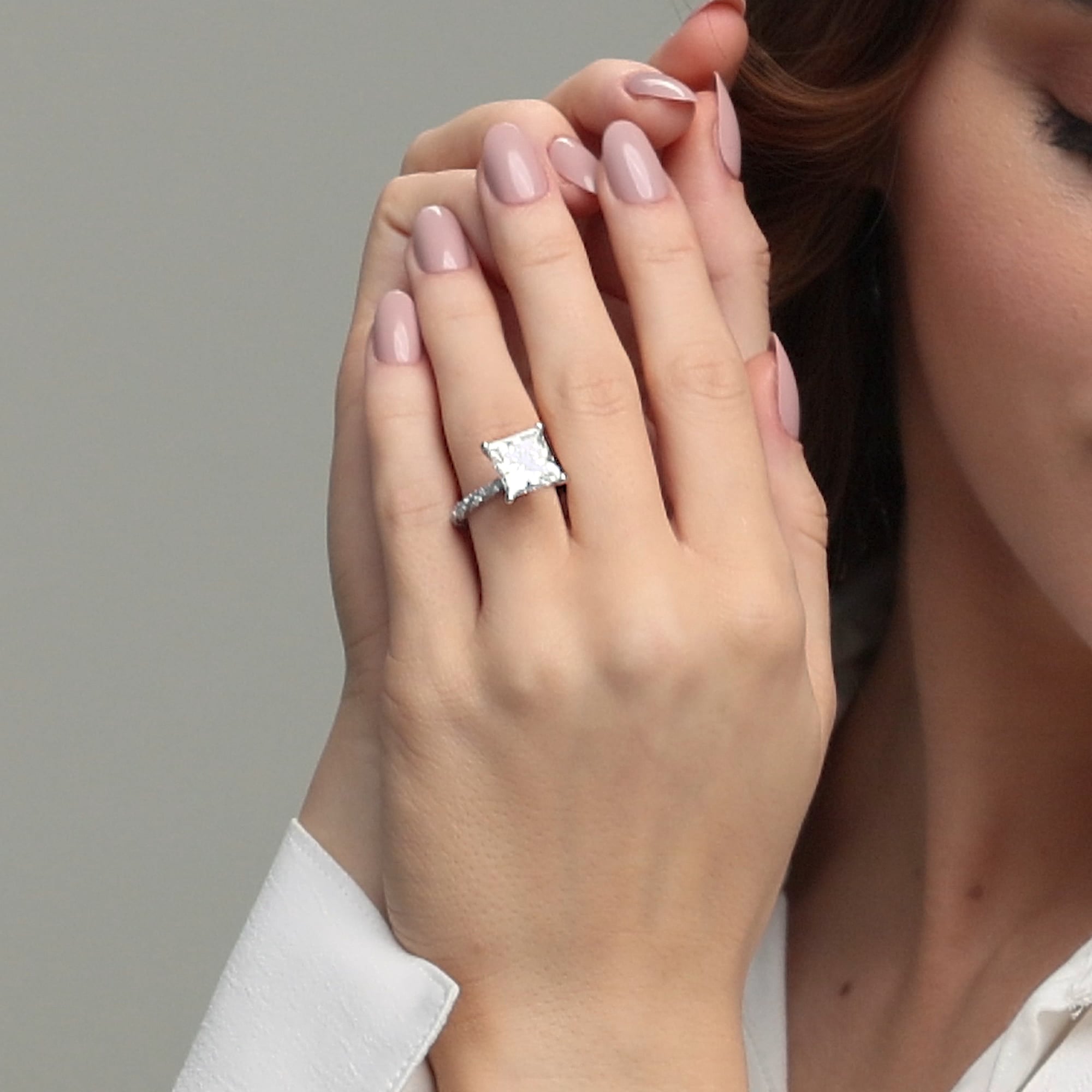 Princess Cut Diamond Twisted Pavé Engagement Ring