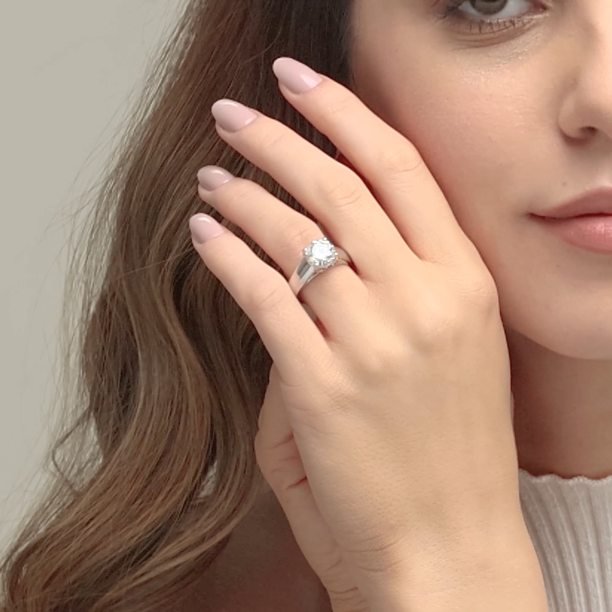 Bold Tapered Solitaire Engagement Ring in White Gold with Round Brilliant Center Stone