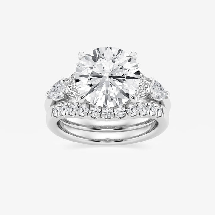 Round Cut Lab Grown Diamond Bridal Set | Trillion & Pear Side Stones