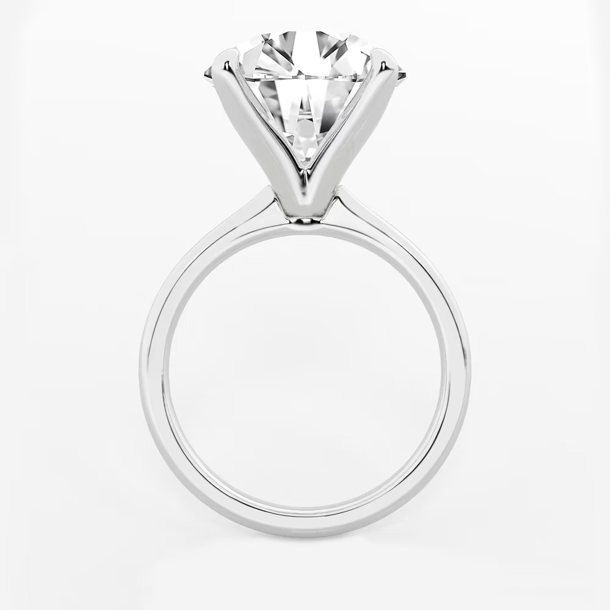 Classic Knife-Edge Solitaire Engagement Ring in White Gold with Round Brilliant Center Stone