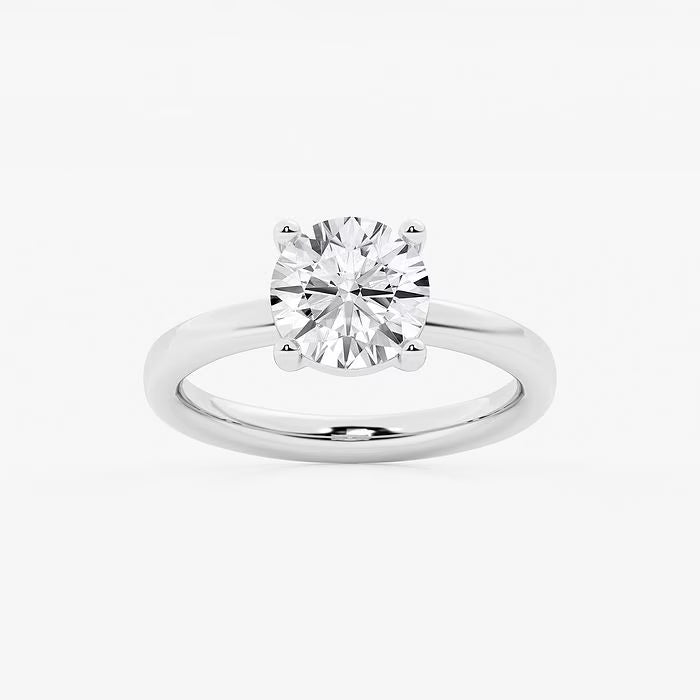 Classic Solitaire Engagement Ring in White Gold with Round Brilliant Center Stone