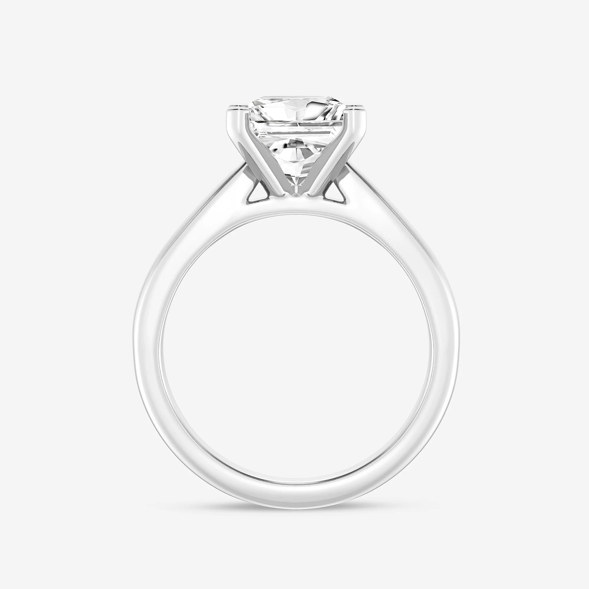 Princess Cut Lab-Grown Diamond Solitaire Engagement Ring in Yellow Gold