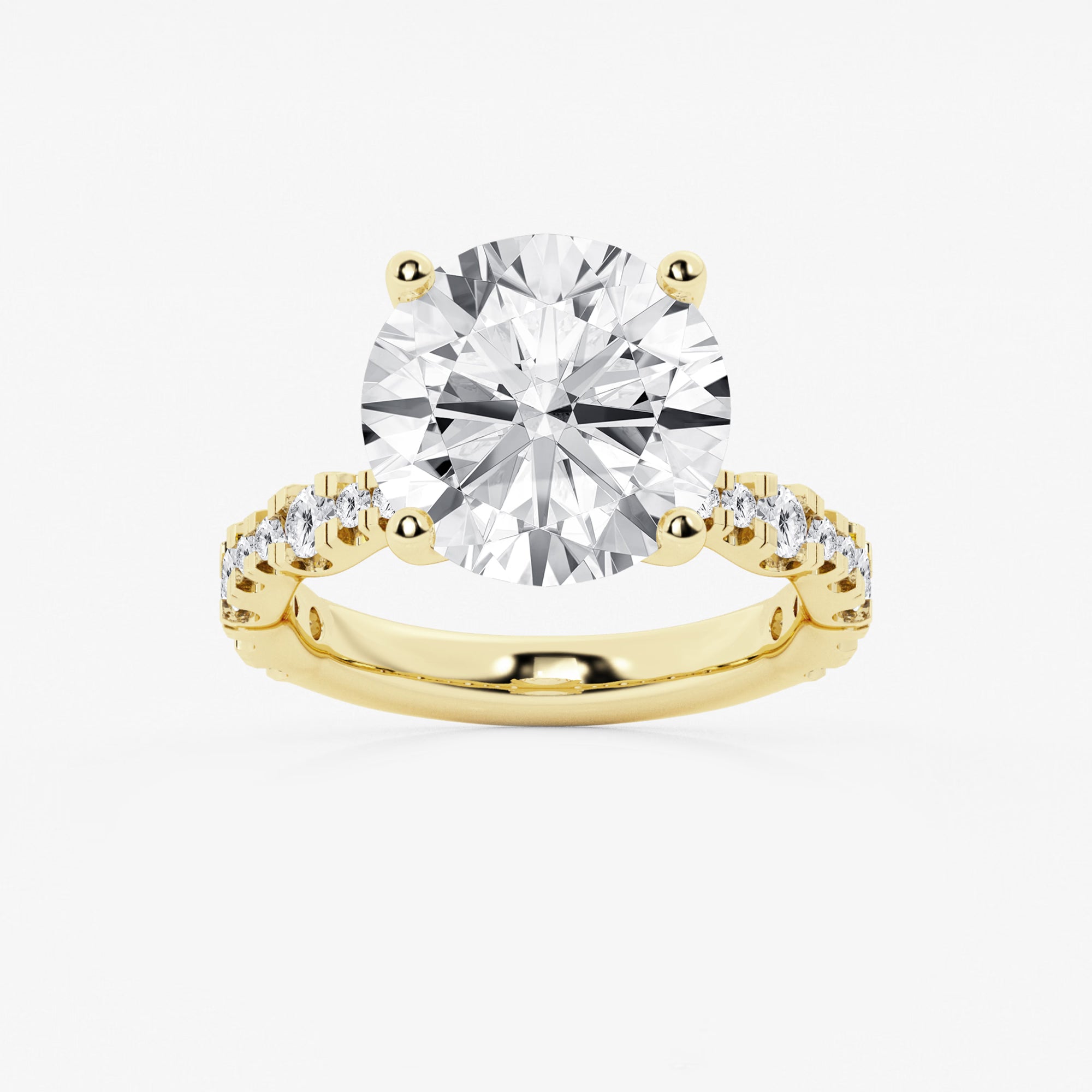 Round Brilliant Lab Diamond Engagement Ring (Grand Suan Setting)