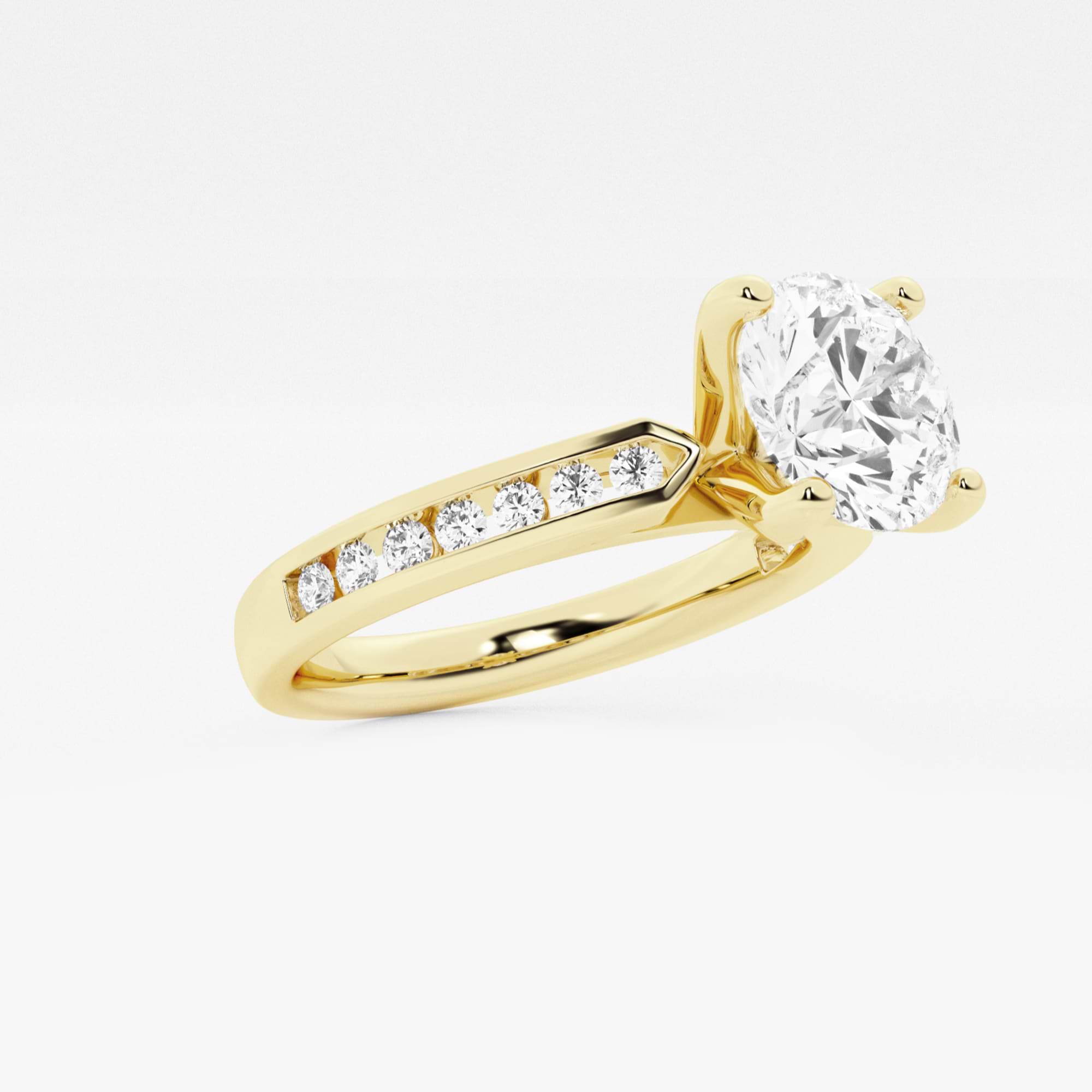 Round Cut Lab Grown Diamond Engagement Ring