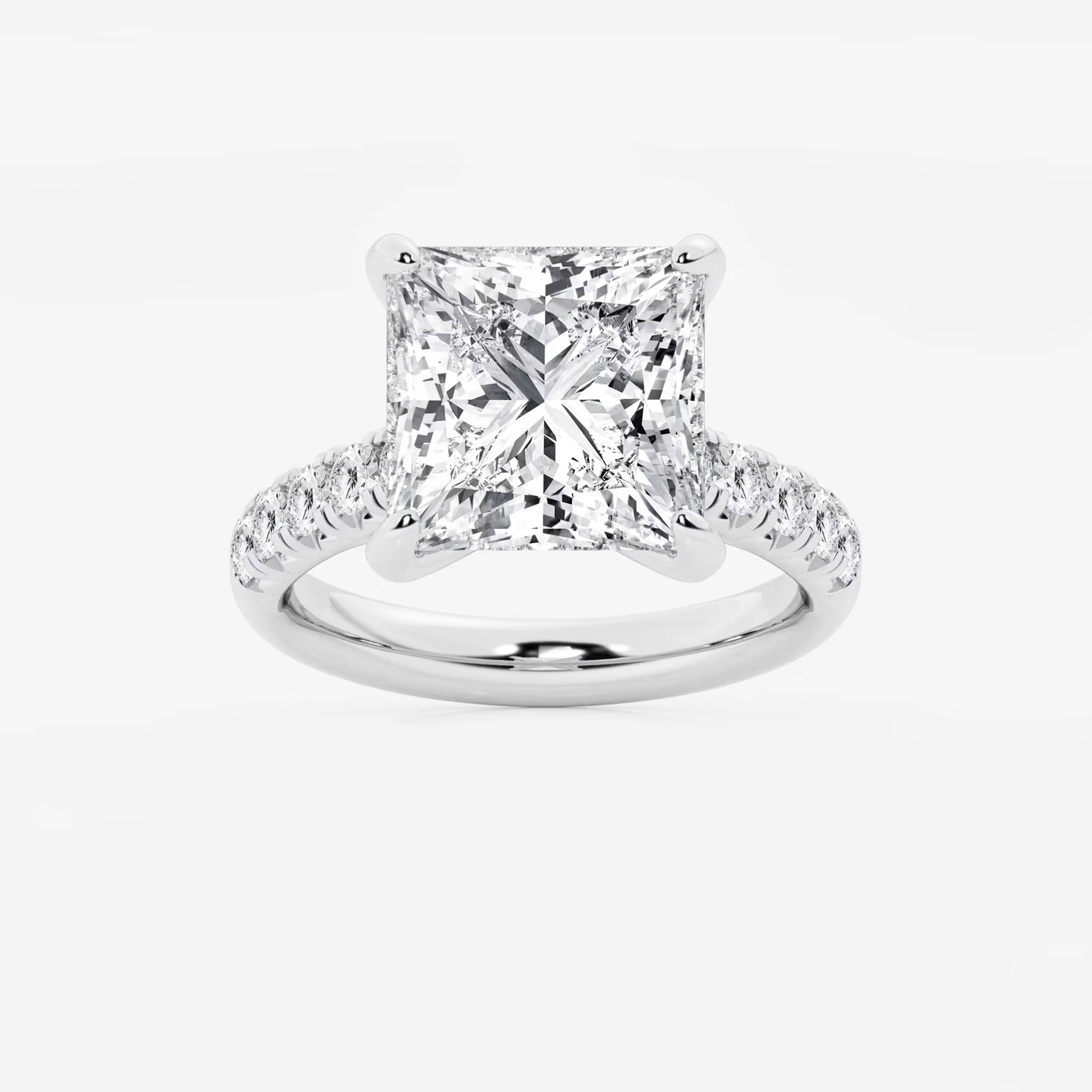 Princess Cut Engagement Ring with Scalloped Pavé Band