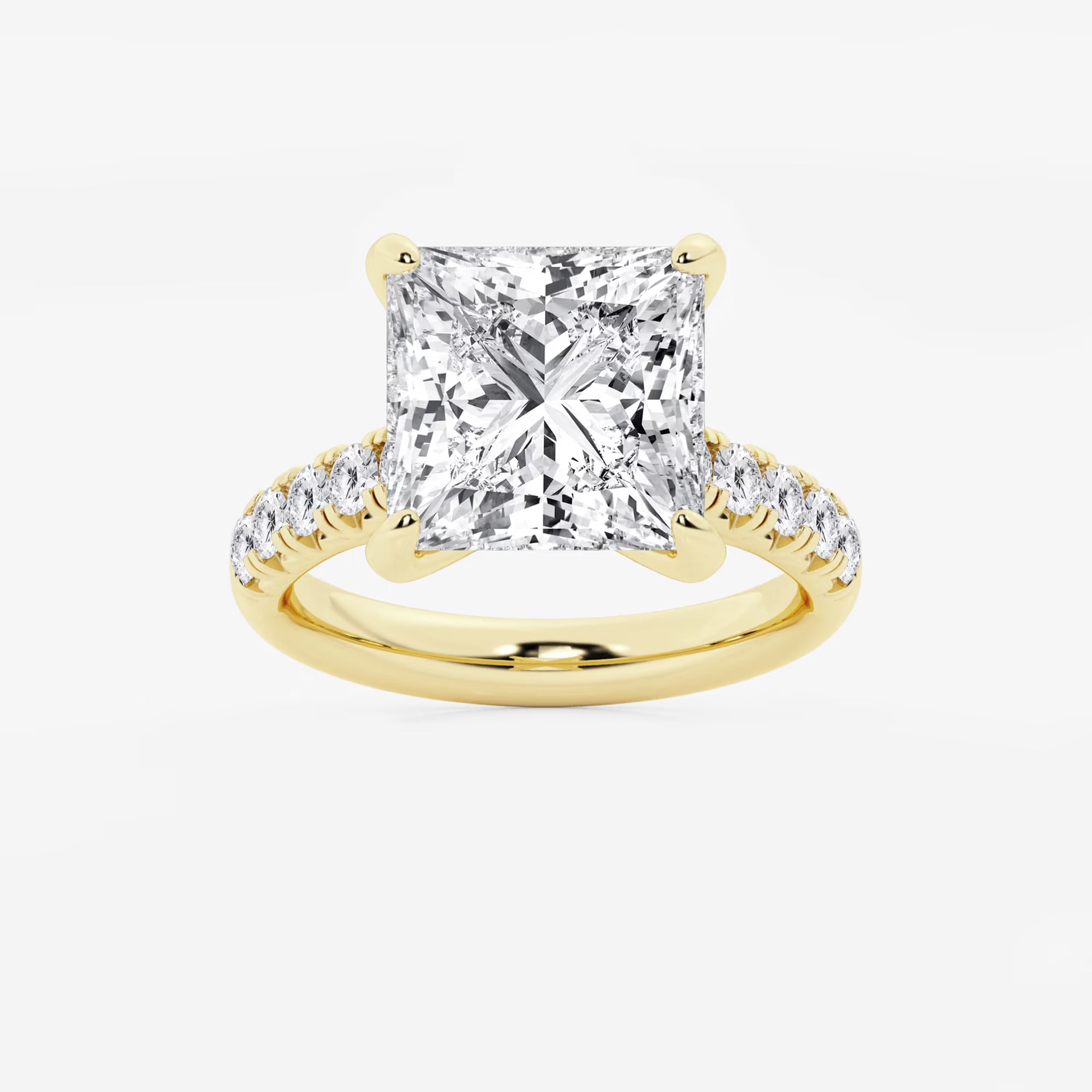 Princess Cut Engagement Ring with Scalloped Pavé Band